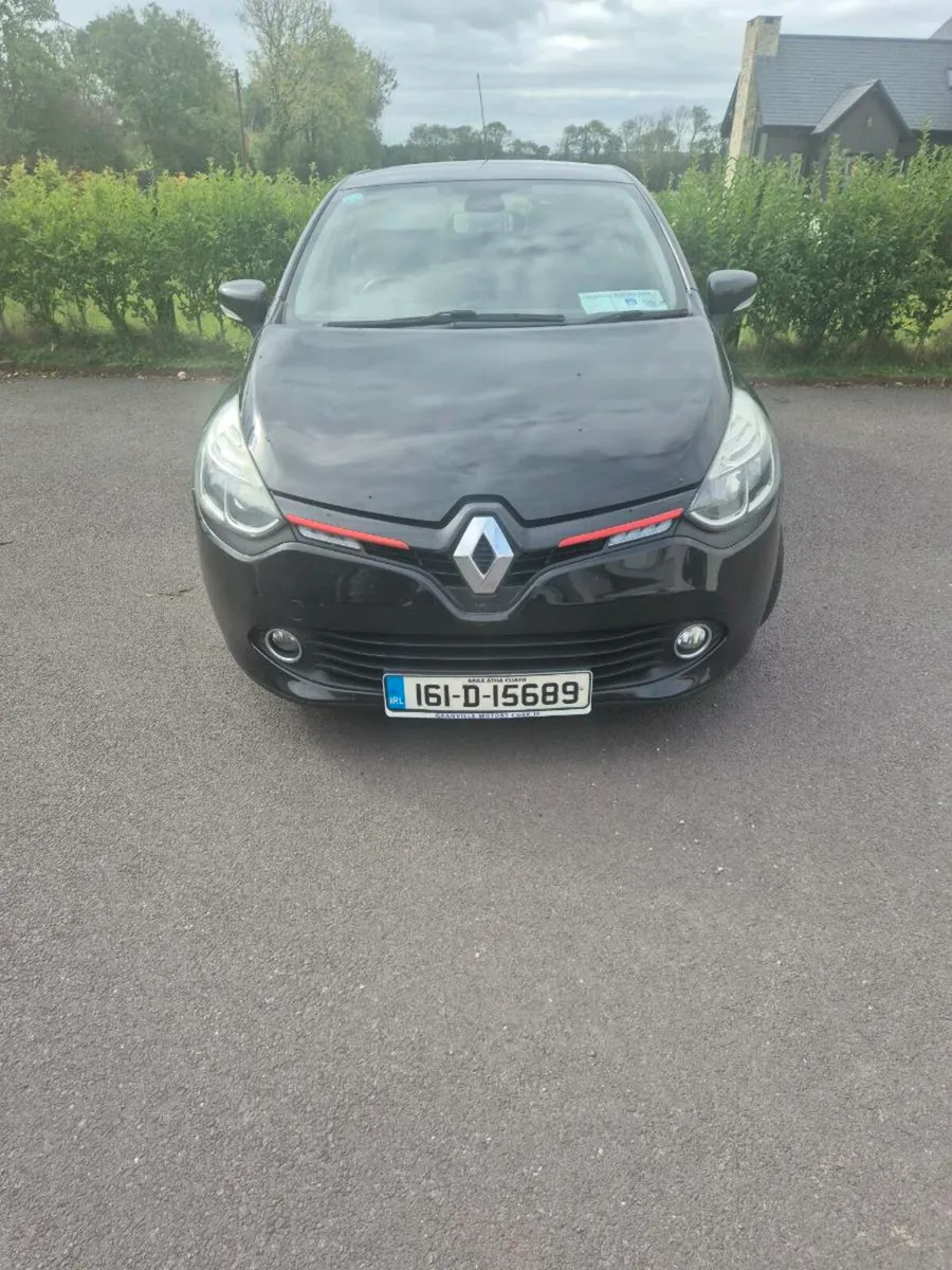 Renault Clio - Image 1