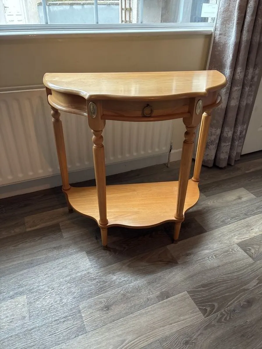 Occasional / Hall tables - Image 1