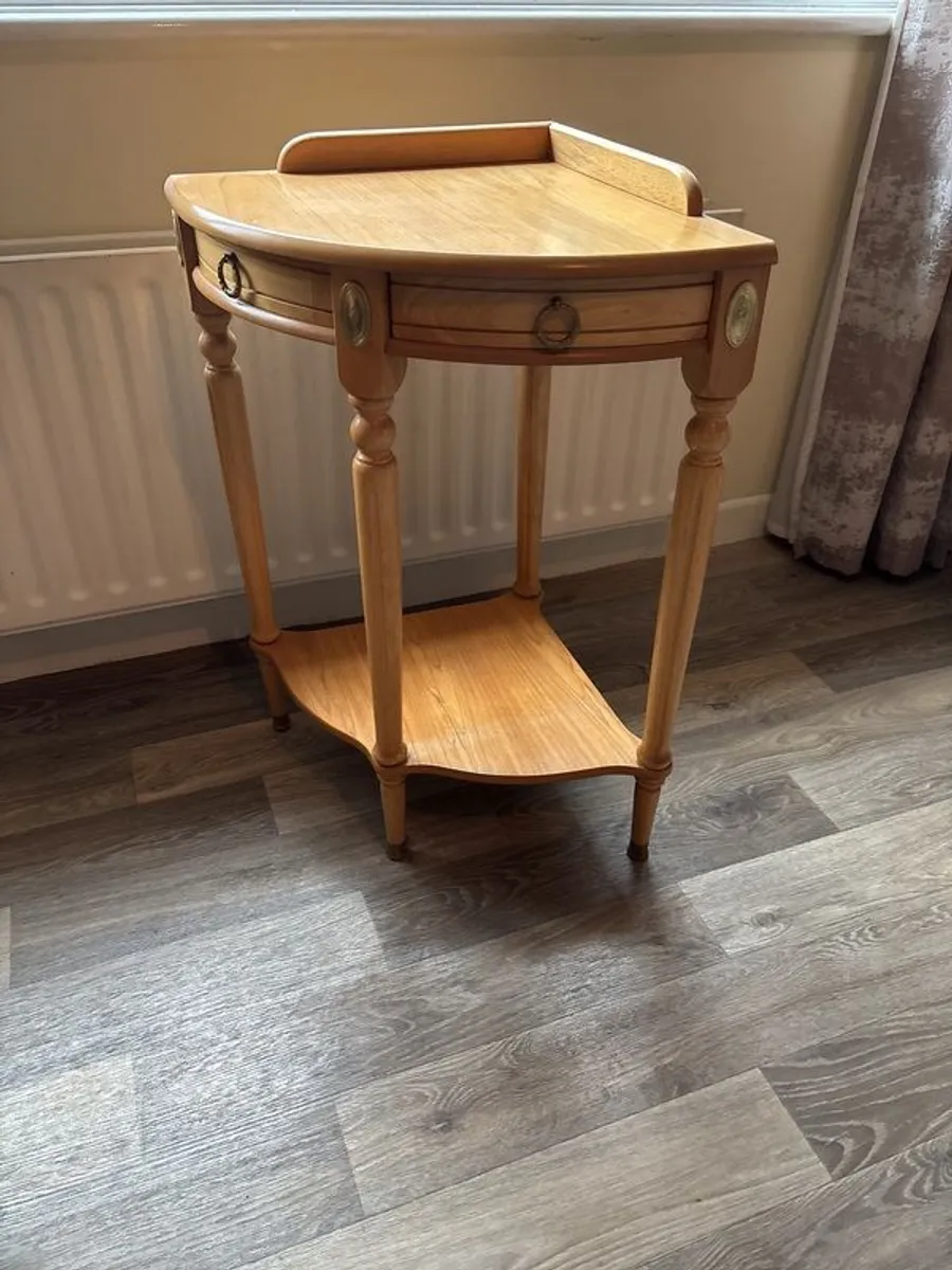 Occasional / Hall tables - Image 2