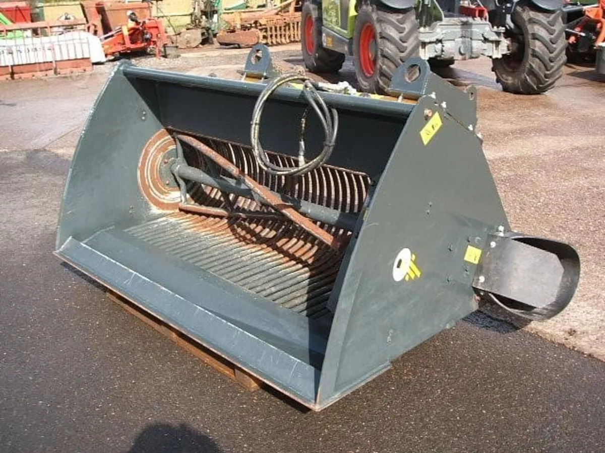 TANCO 1814ARC FEED BUCKET (as new) : 11018454 - Image 3