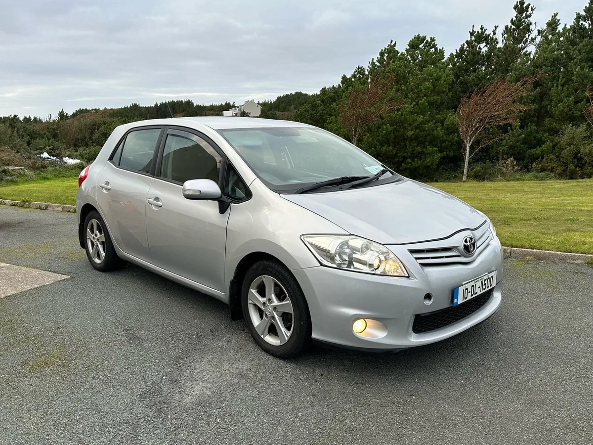 Toyota Auris TR 1.4 D4D - Image 2
