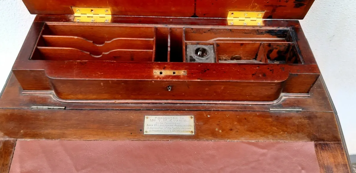 Davenport/writing bureau - Image 4