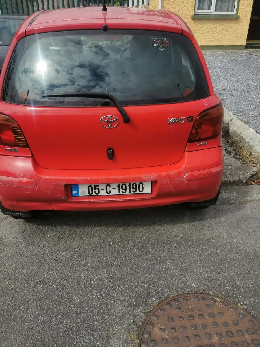 Toyota Yaris - Image 2
