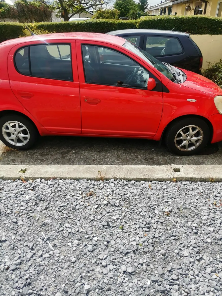 Toyota Yaris - Image 3