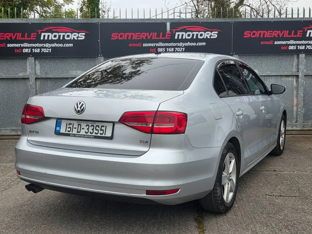 VOLKSWAGEN JETTA “AUTOMATIC” 2.0 TDI2015 - Image 4