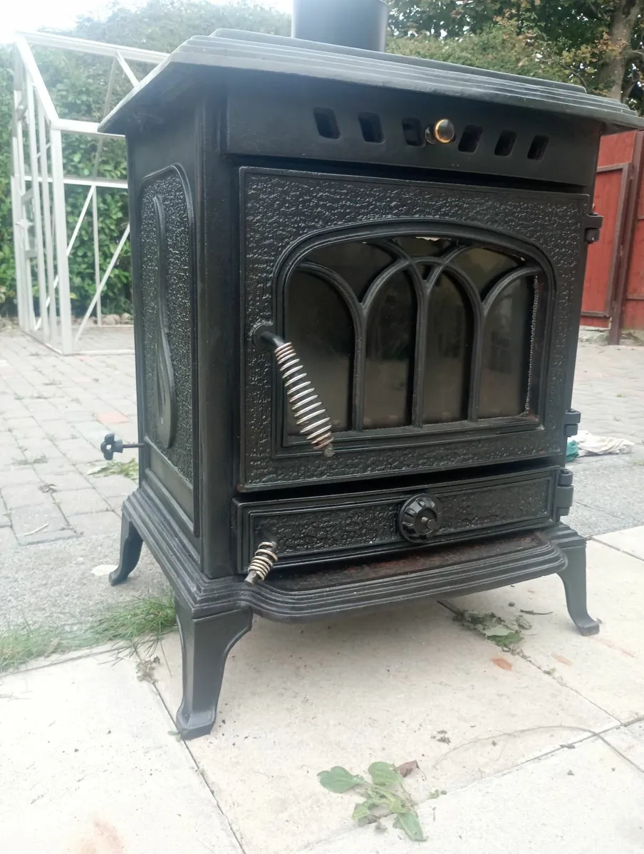 Stove - Image 2