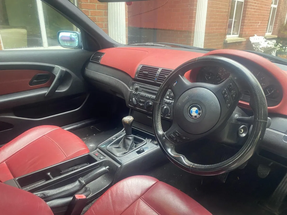 Car - Image 3