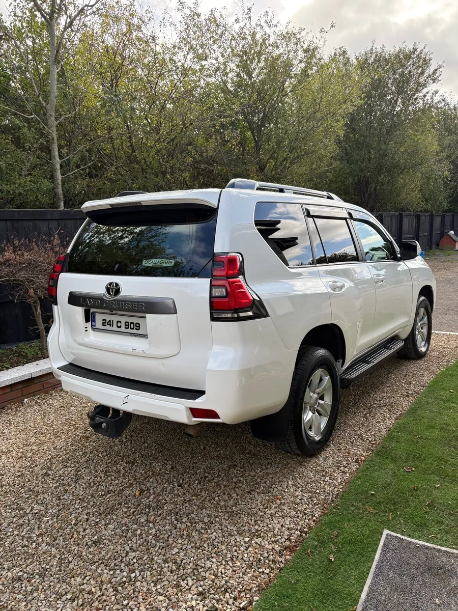 2024 Toyota Land Cruiser no vat - Image 3