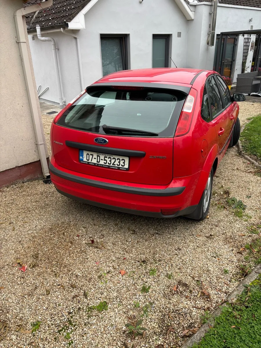 Ford Focus - Image 2