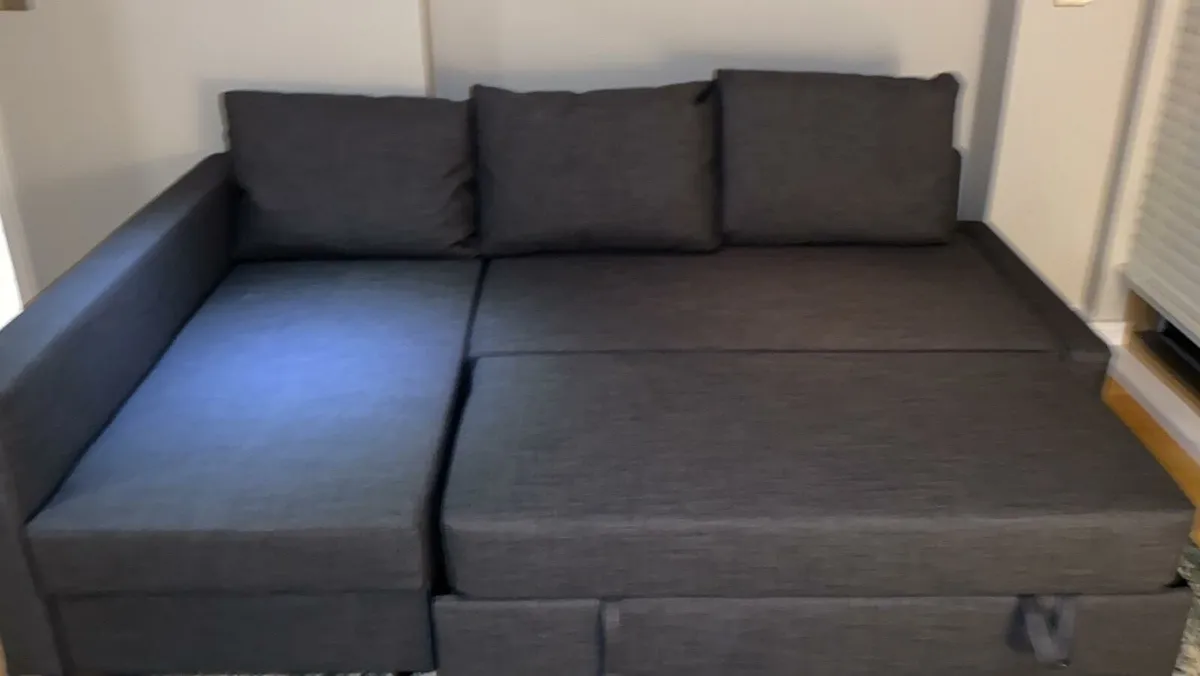 Pull out couch with storage - Image 2