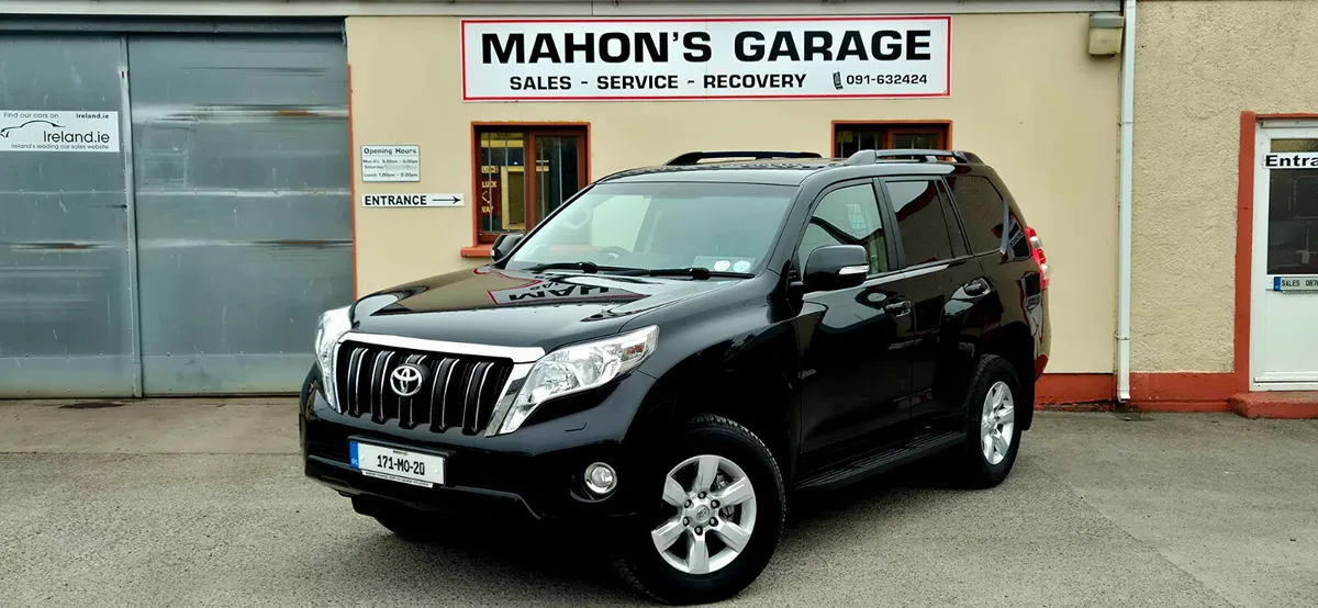 Toyota Land Cruiser 2017 Auto PRICE PLUS VAT - Image 1