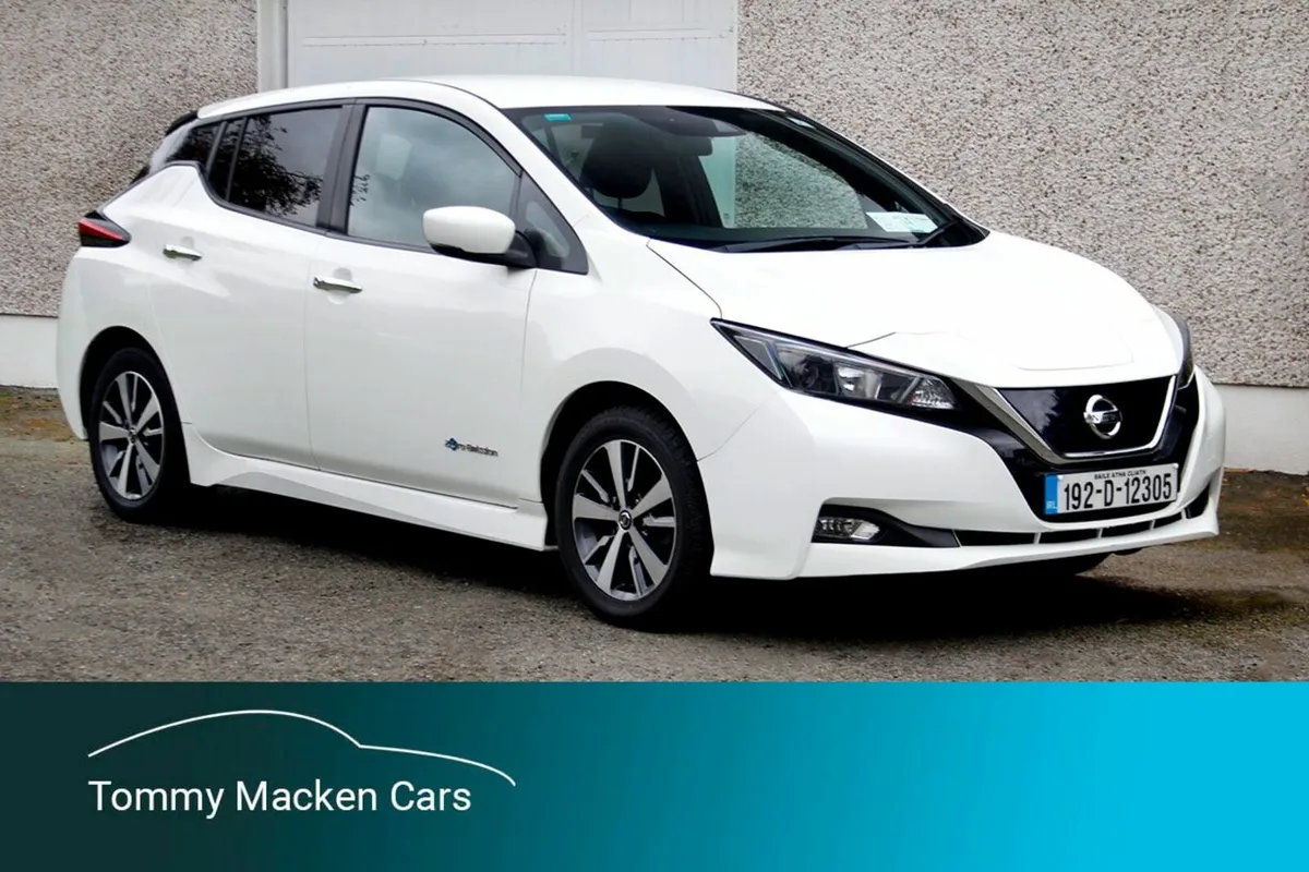 2019 Nissan Leaf 40K EV SV . Low Mileage. - Image 1