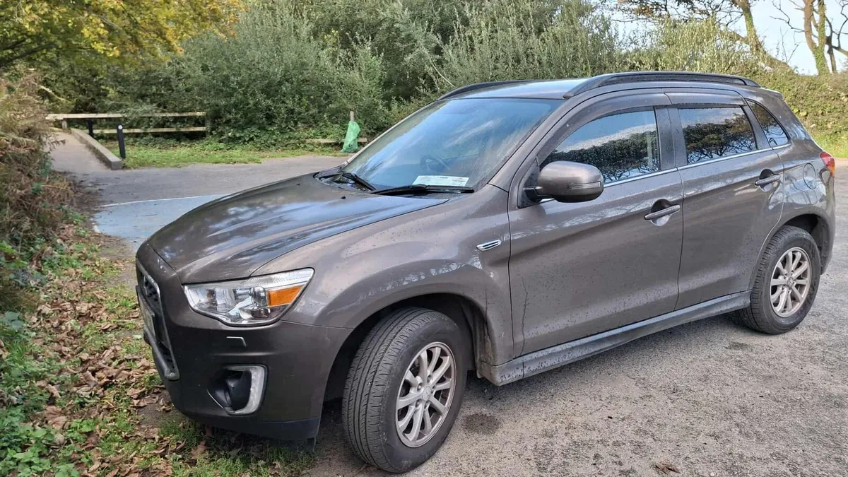 Mitsubishi - Image 1