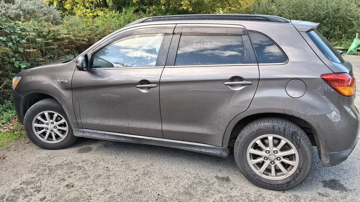 Mitsubishi - Image 2