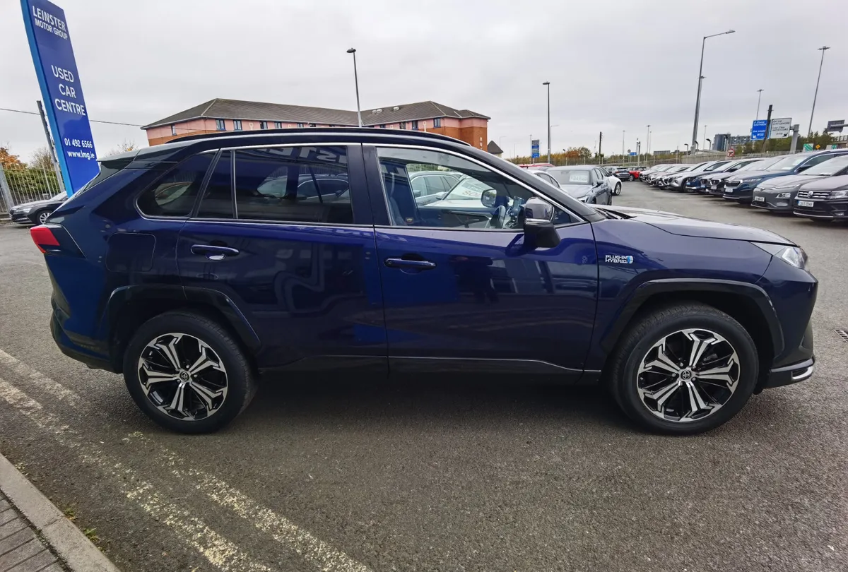 TOYOTA RAV4 2.5 VVT-I DYNAMIC AUTOMATIC PHEV - Image 4