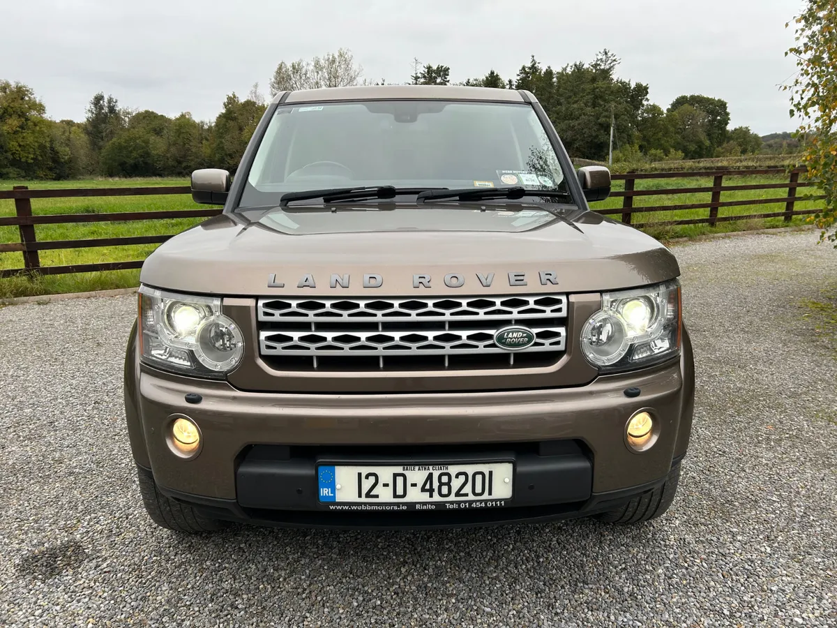 2012 Discovery SDV6 XS - Image 2
