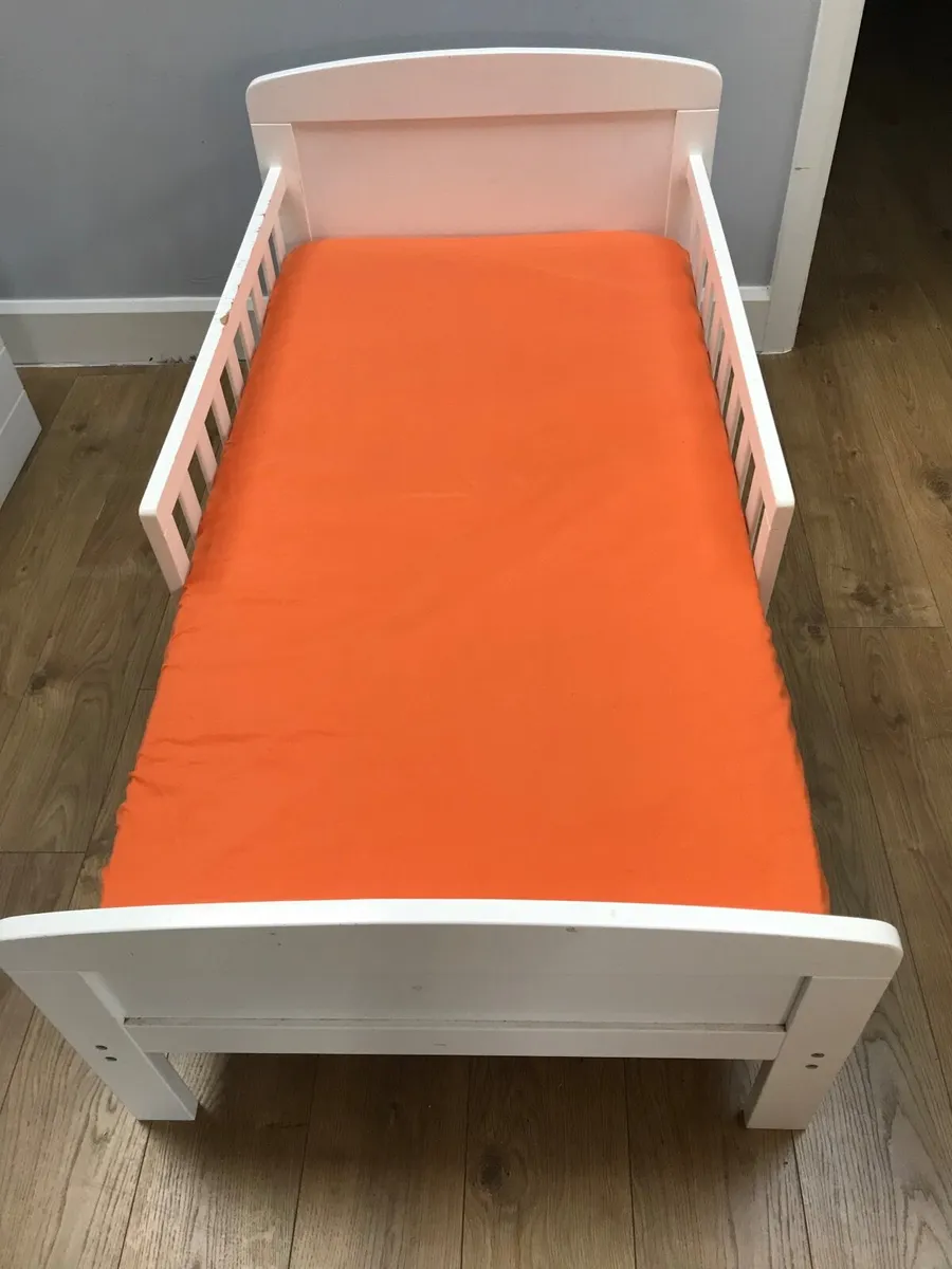Toddler bed - Image 4