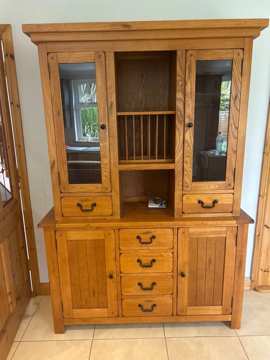 Pine kitchen dresser - Image 1