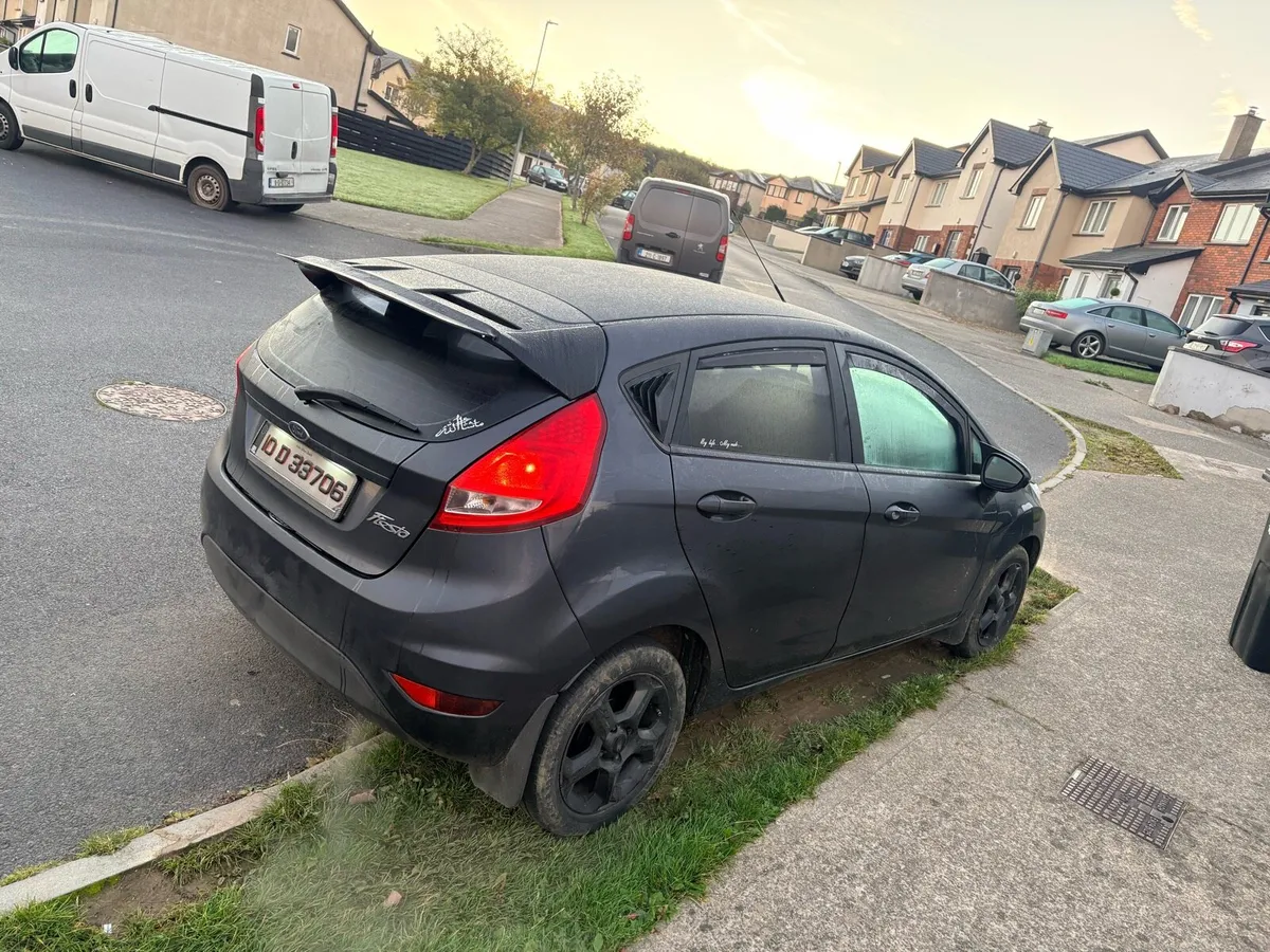 Ford fiesta - Image 3