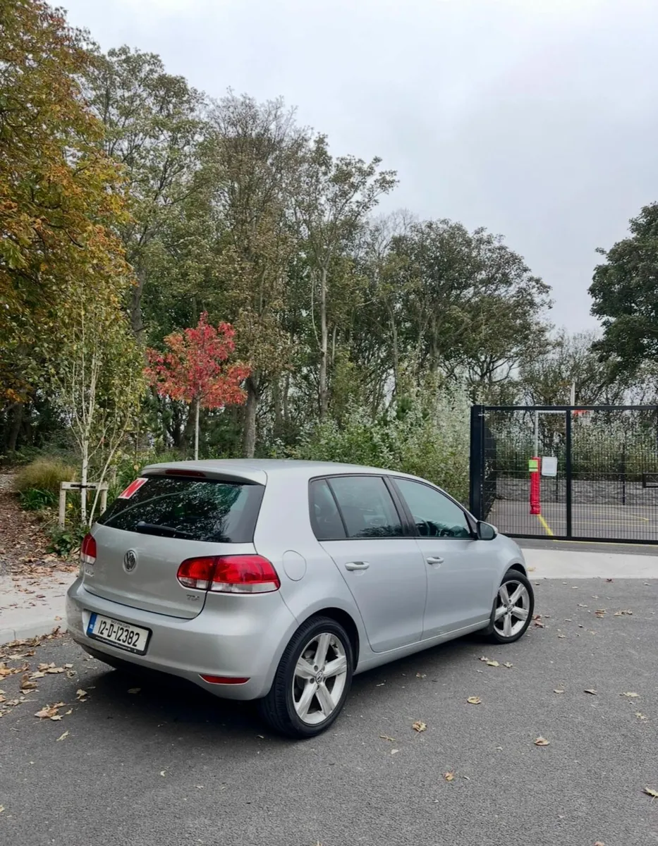 Volkswagen Golf - Image 1
