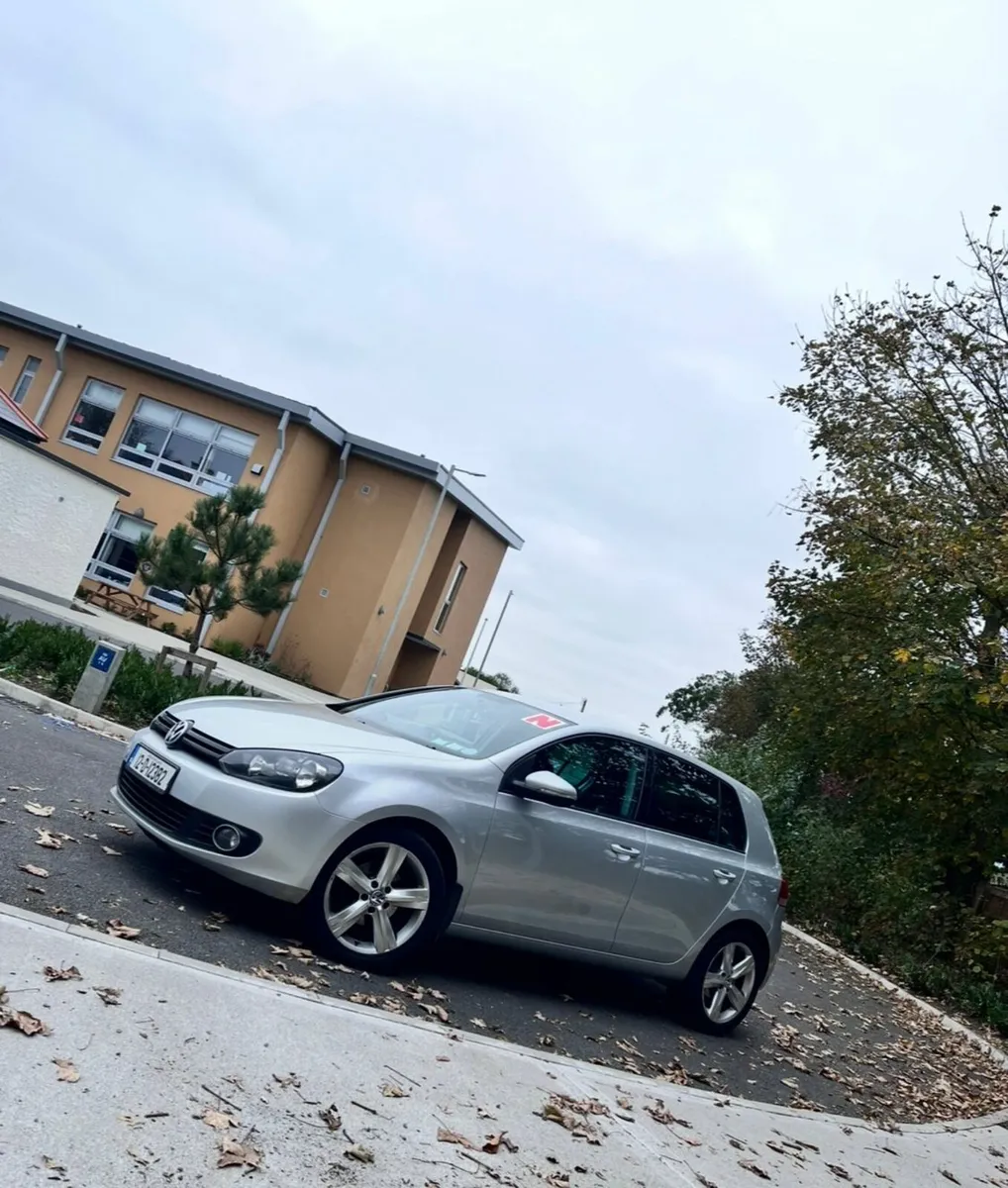 Volkswagen Golf - Image 4