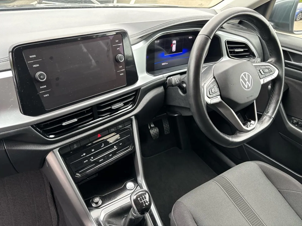 Volkswagen T-Roc Special Edition 1.0tsi 116HP Man - Image 3