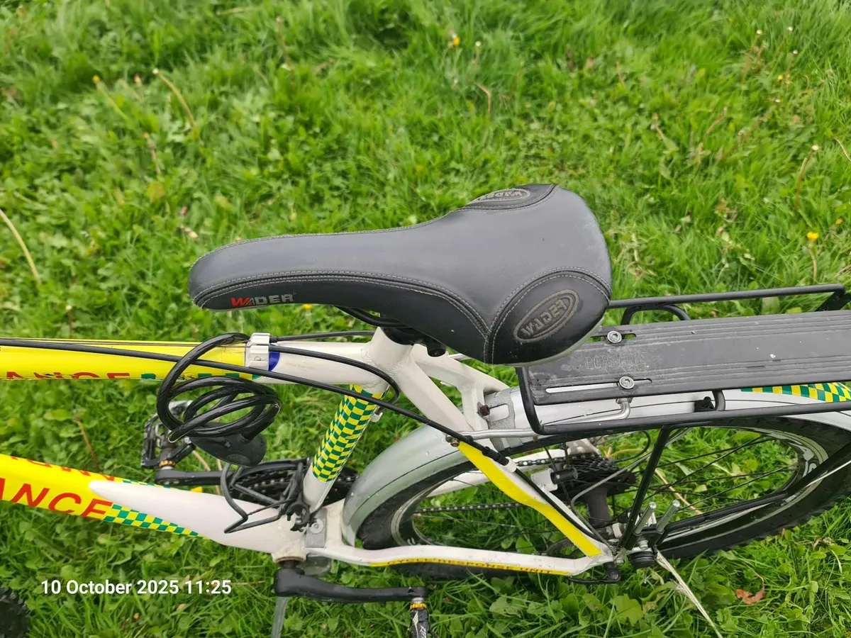 Ambulance Style Response Bike – Shimano 8-Speed - Image 4