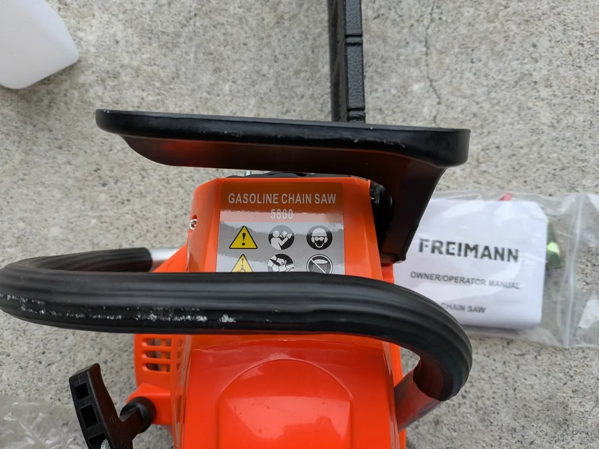 Chainsaw - Image 2