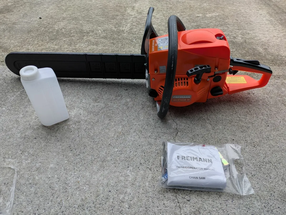 Chainsaw - Image 1