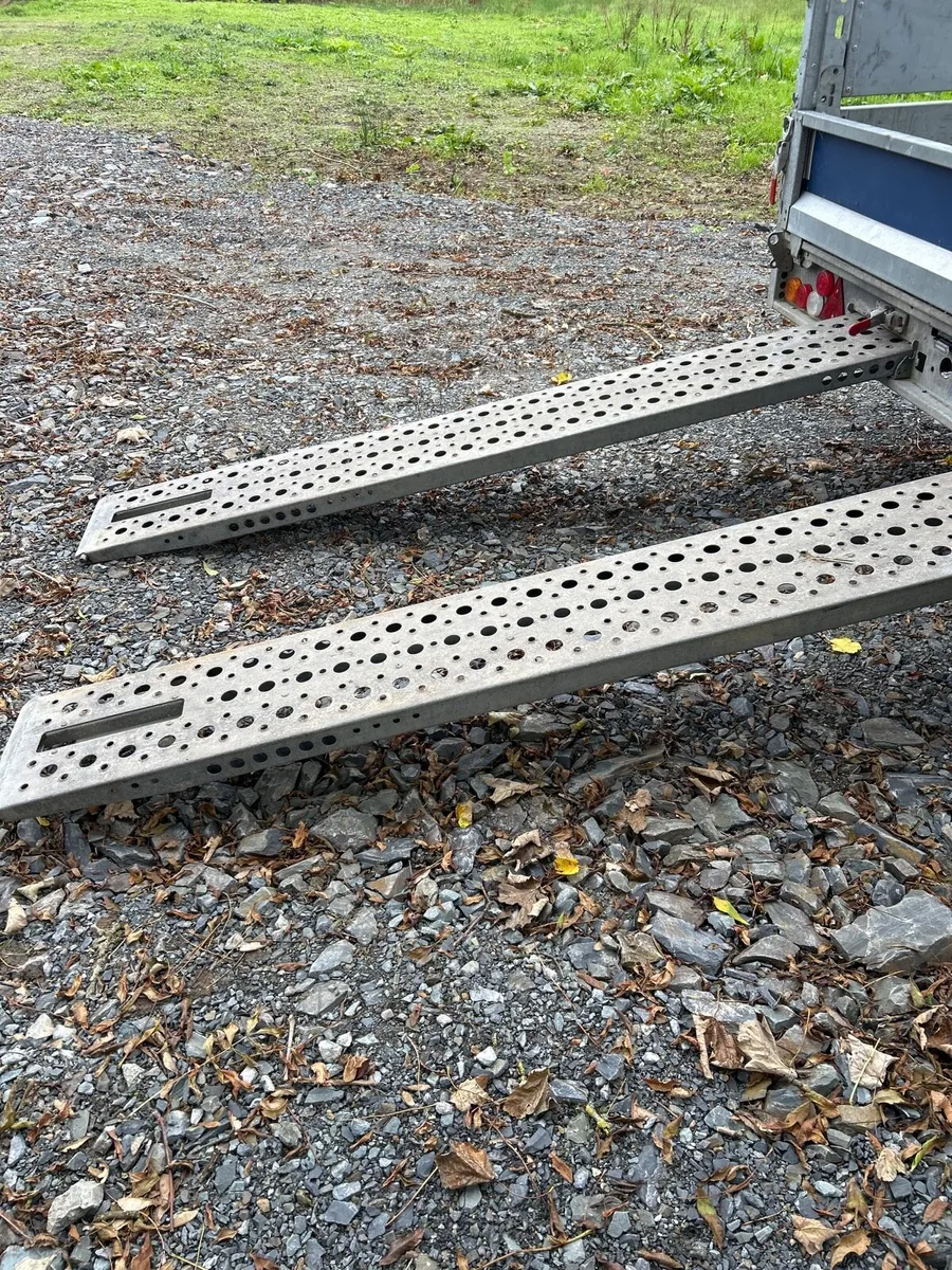 202314 x6”6 ft Brian James cargo : must go offers - Image 3