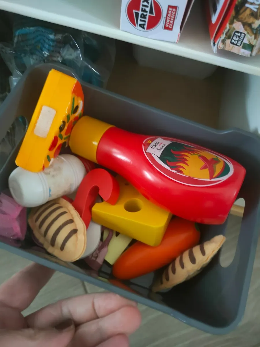Play kitchen - Image 1