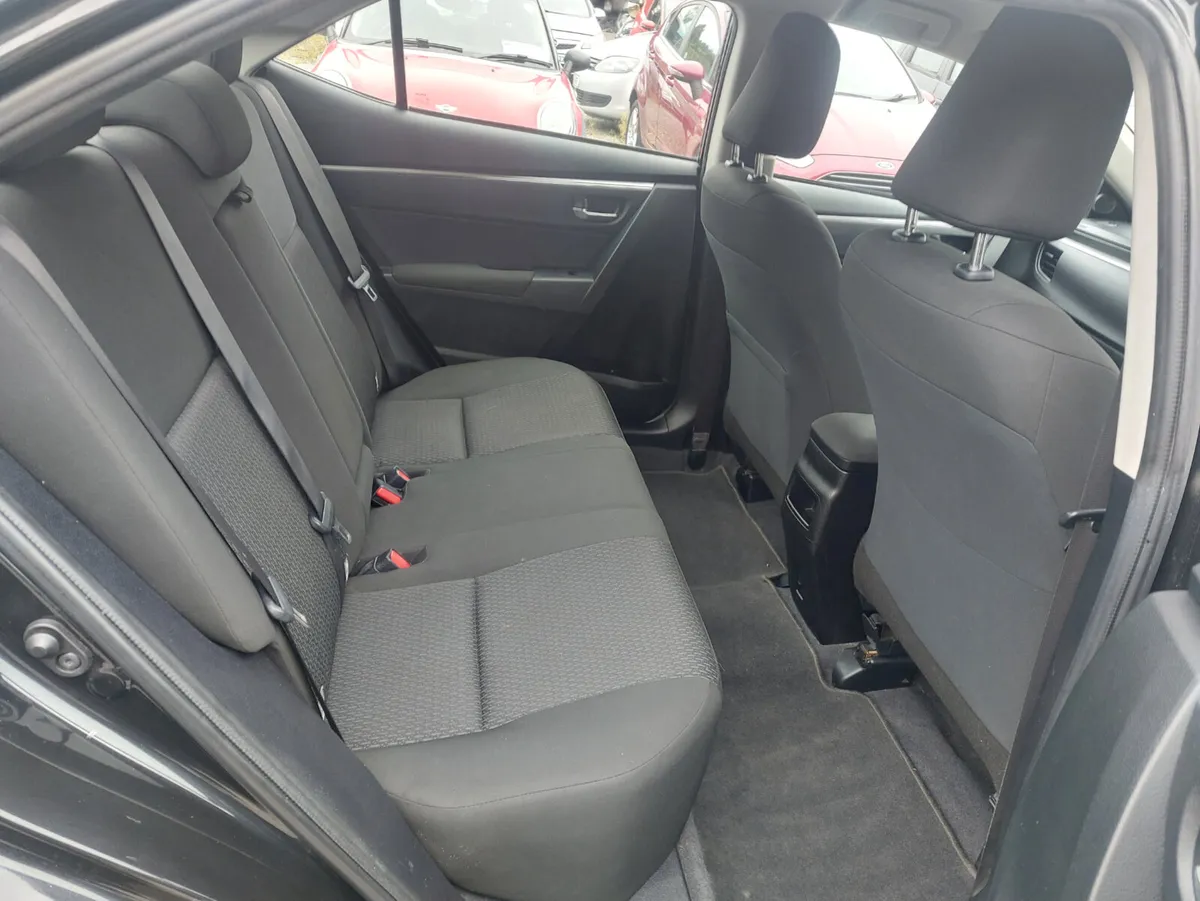 Toyota Corolla 2014 - Image 4