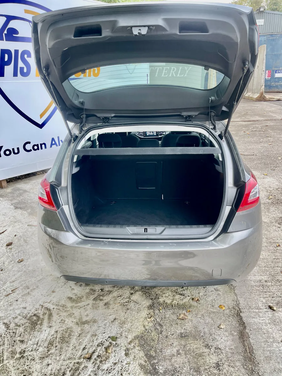 Peugeot 308 2016 Low miles - Image 2