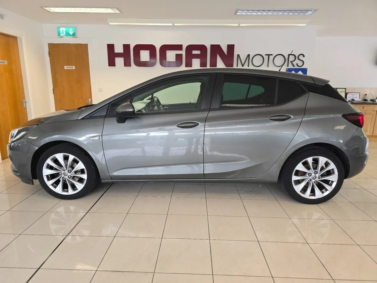 Opel Astra SC 1.0T 105PS S/S 5DR - Image 4
