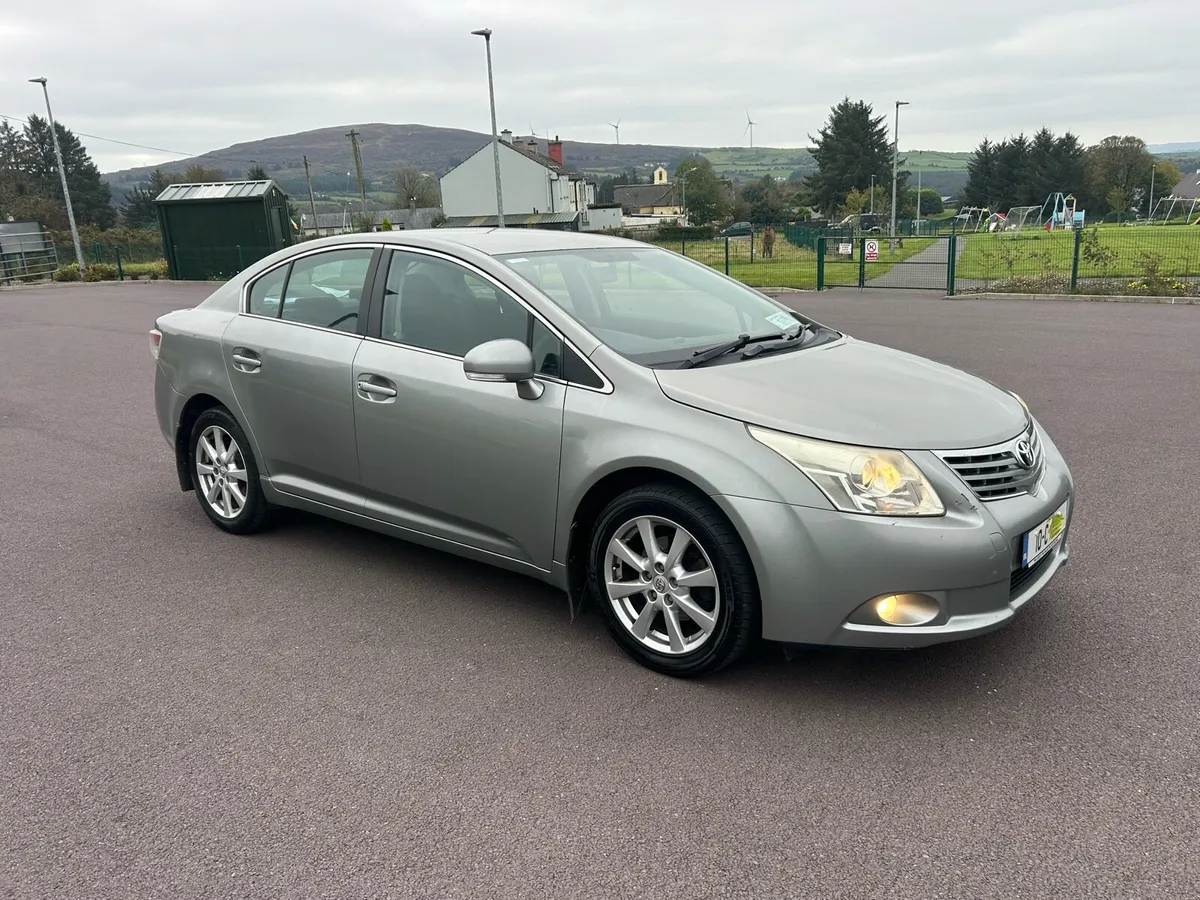 10 Toyota Avensis, 14 month test. - Image 2