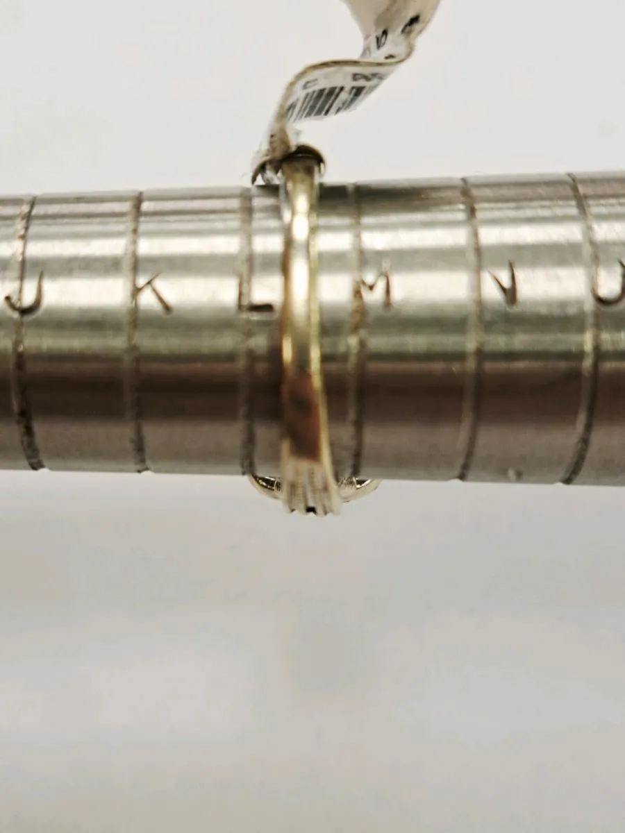 9K White Gold Diamond Ring 9CT - Image 4