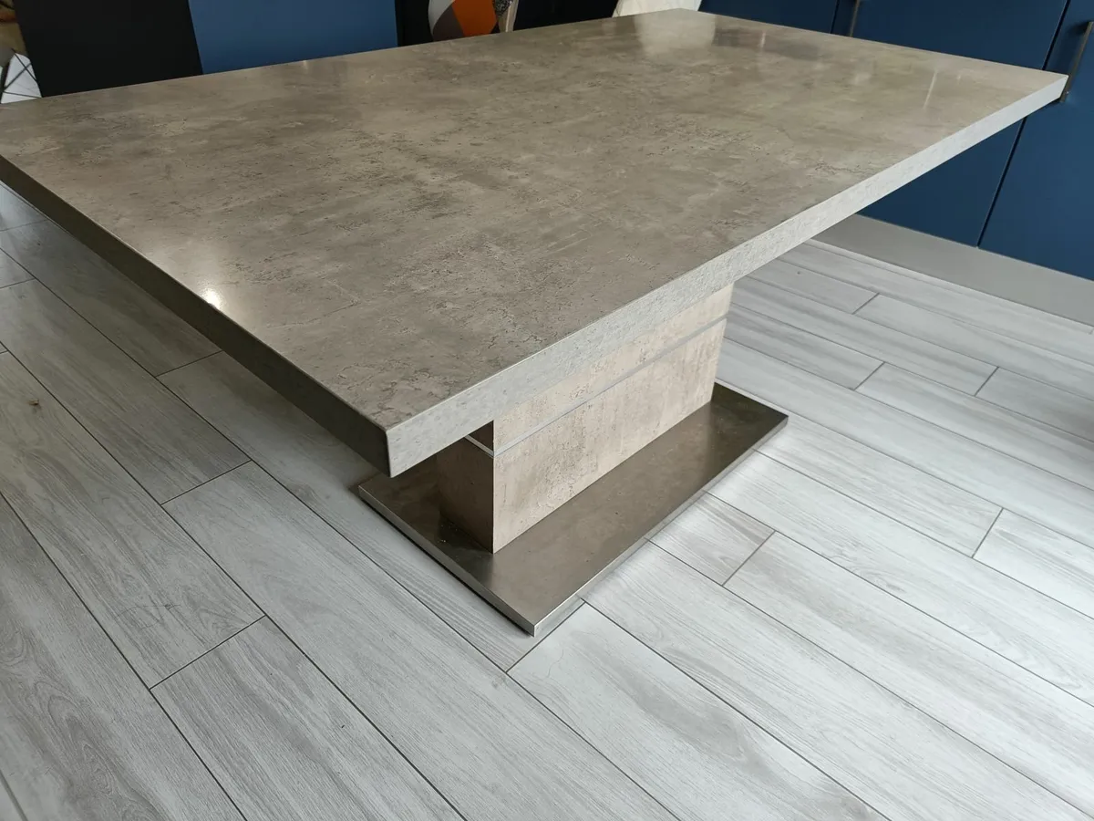Dining Table & chairs - Image 2