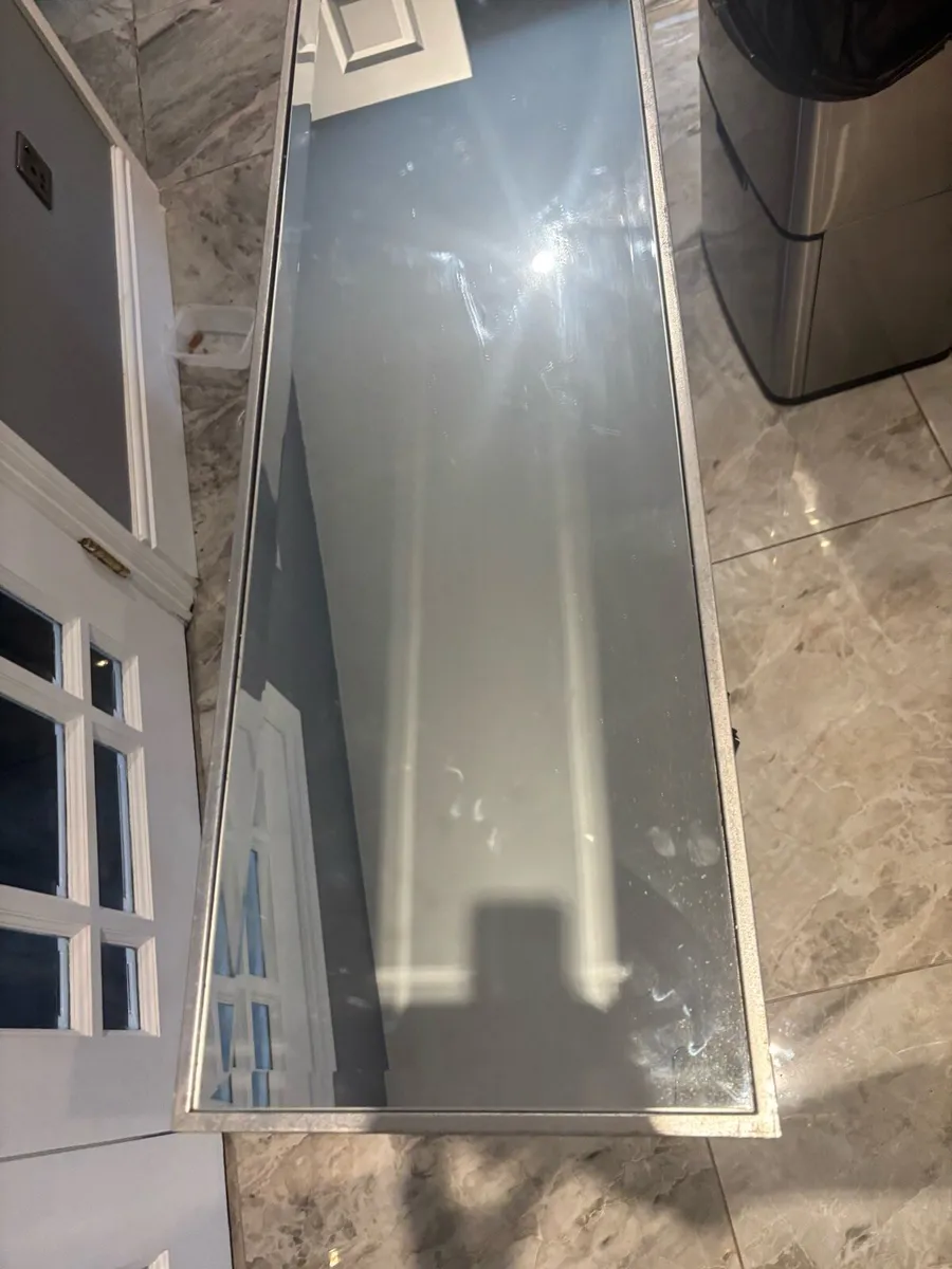 Hall table - Image 1