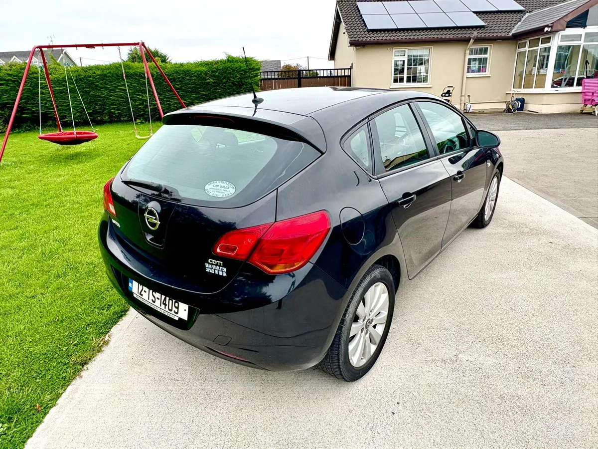 2012 OPEL ASTRA NEW NCT 10/26 - Image 3