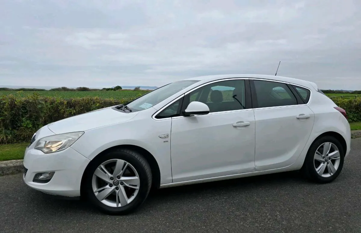 2014 VAUXHALL ASTRA SRI 1.7 CDTI– TIMING BELT DONE - Image 2