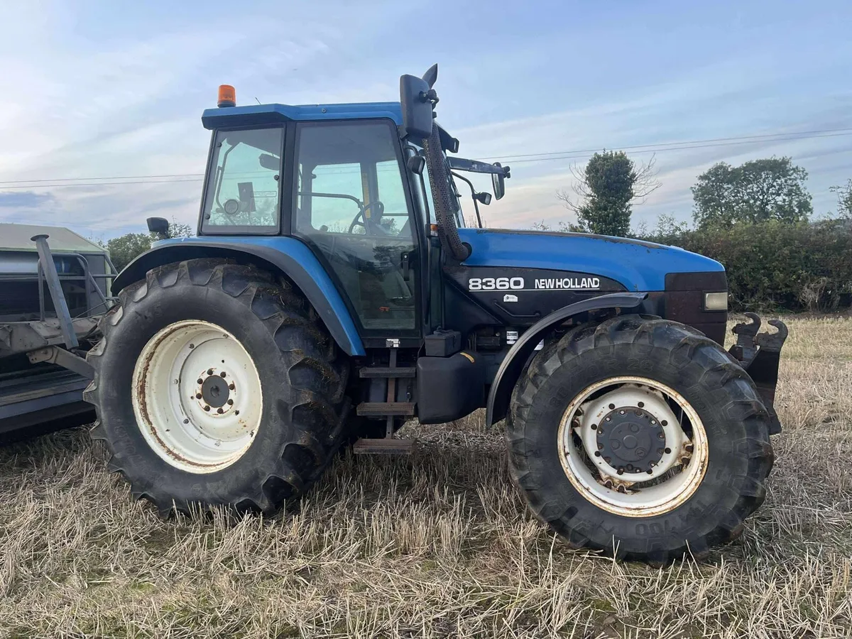 New Holland 8360 - Image 2