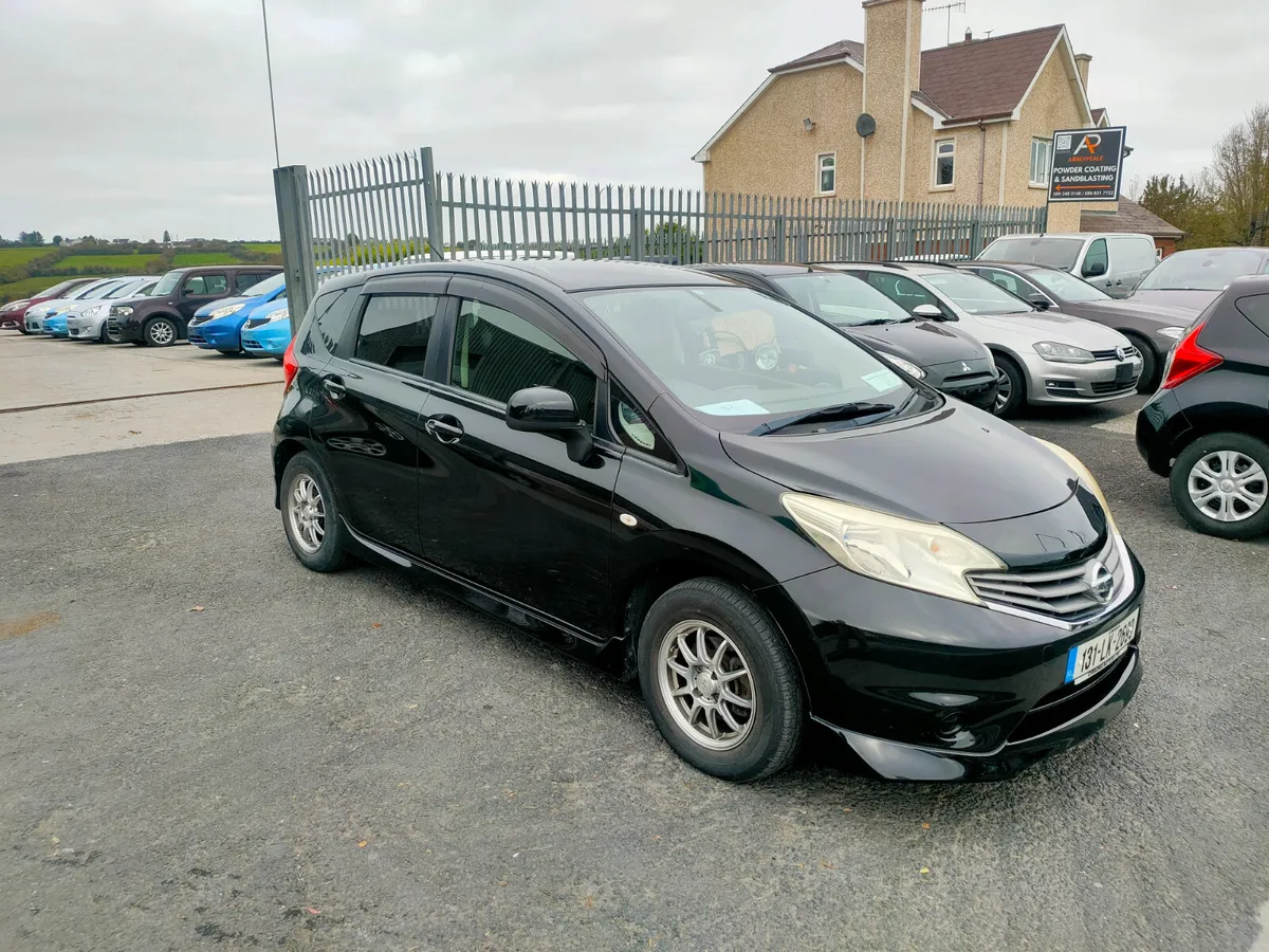 Nissan Note 2013 1.2 automatic - Image 1