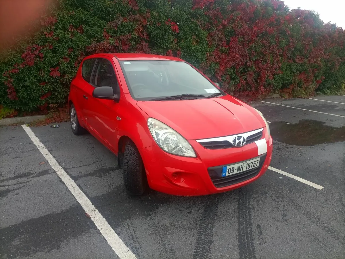 Hyundai i20 Classic 2009 - Image 1