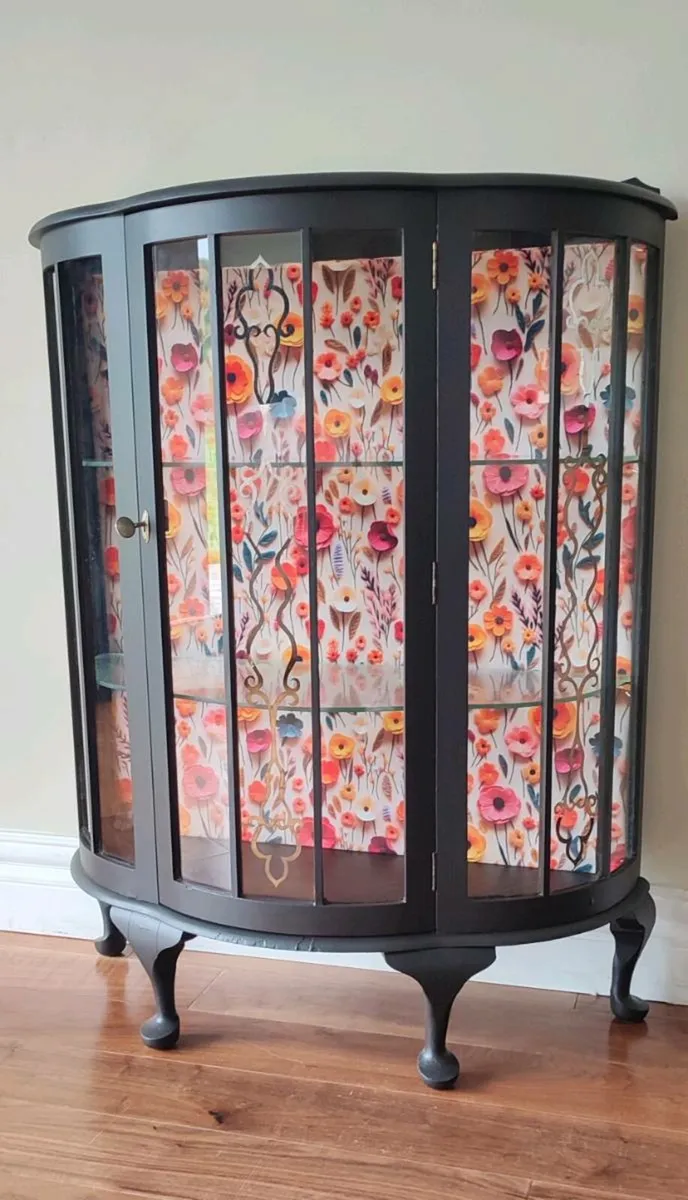 Tall Display Cabinet - Image 3