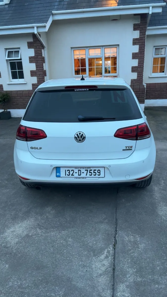 Volkswagen Golf 2013 - Image 2