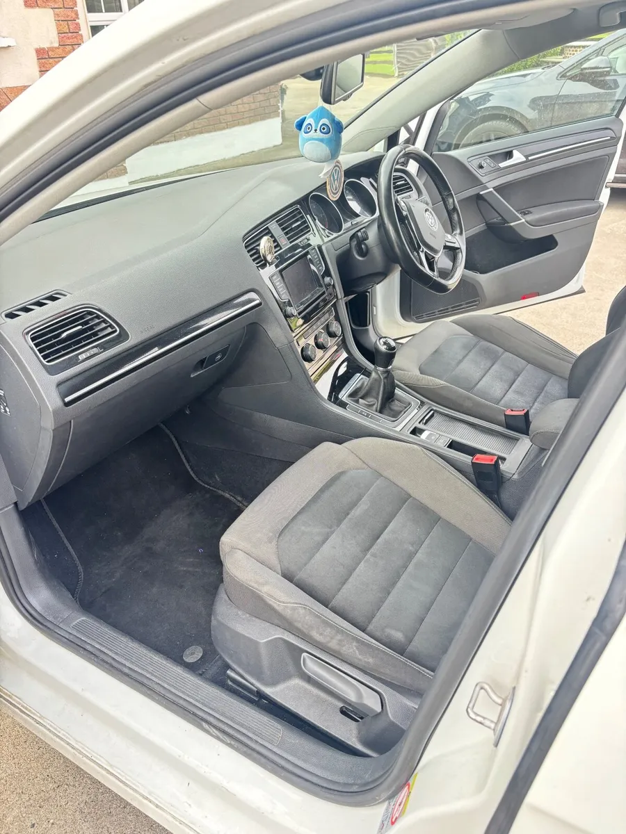 Volkswagen Golf 2013 - Image 4