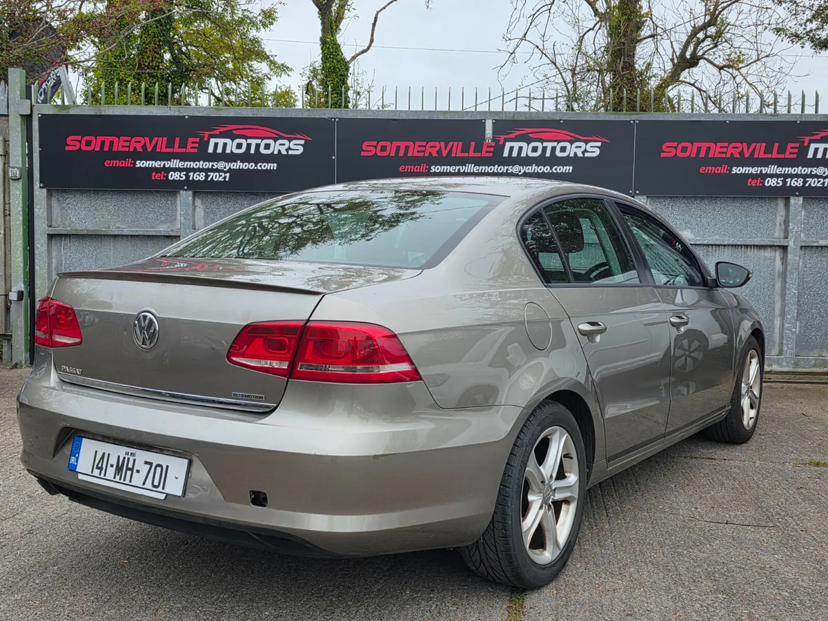 VOLKSWAGEN PASSAT 1.6 BLUE MOTION 2014 - Image 4