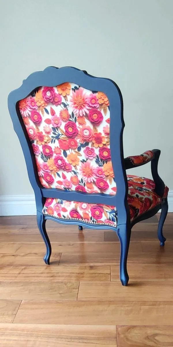 Statement Chair - Image 3
