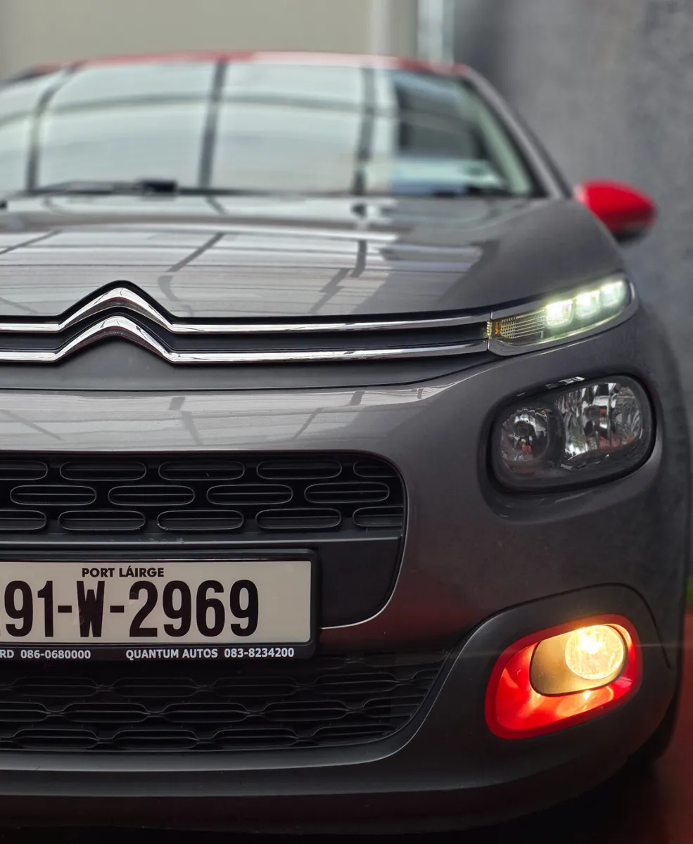 2019 Citroen C3 1.2 Flair pure tech 98km high spec - Image 2