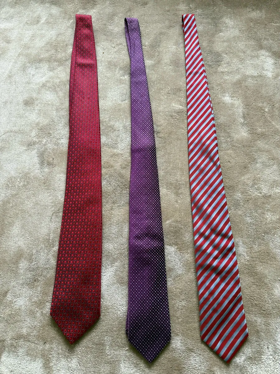 Ties - 1 x Charvet & 2 x Boss - Image 1
